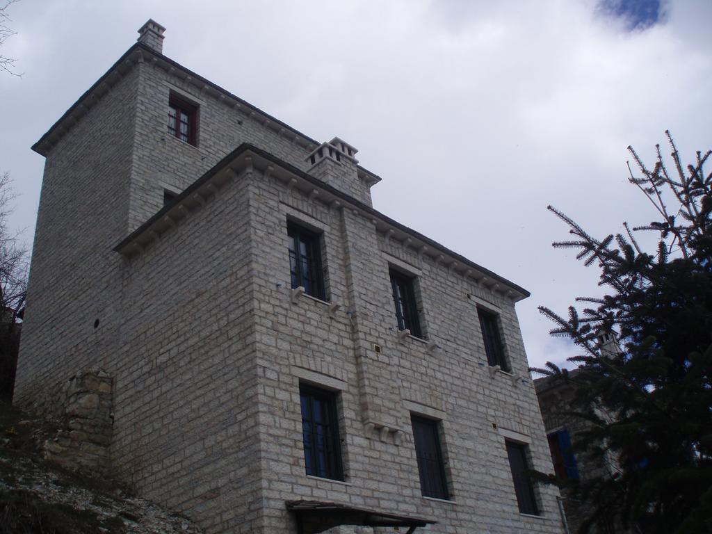 Casa Lanoi Sirako Exterior foto